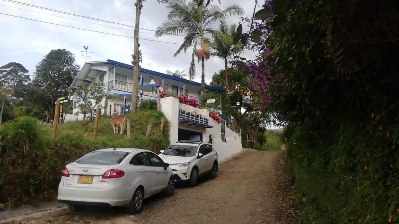 Hotel Vista Farallones Jardín Exterior foto