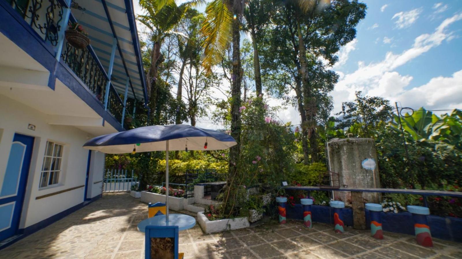 Hotel Vista Farallones Jardín Exterior foto